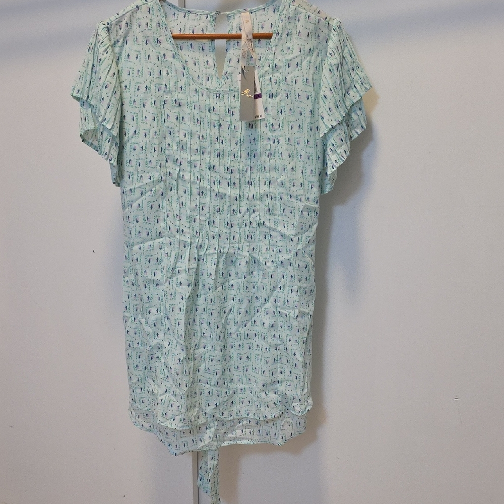 Melissa McCarthy Seven7 Mint and Pink Patterned Top